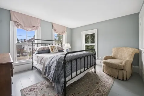 18 Federal Street Wiscasset ME 04578
