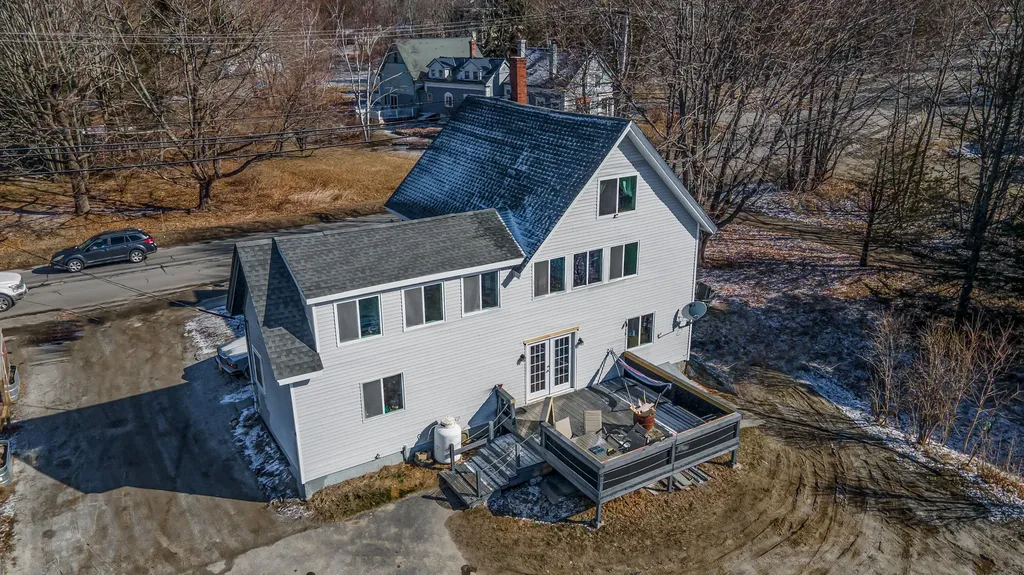 113 E Main Street Searsport ME 04974