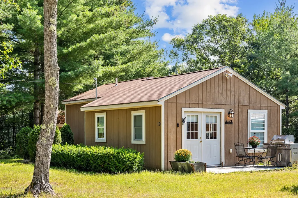 10 Easy Avenue Brownfield ME 04010