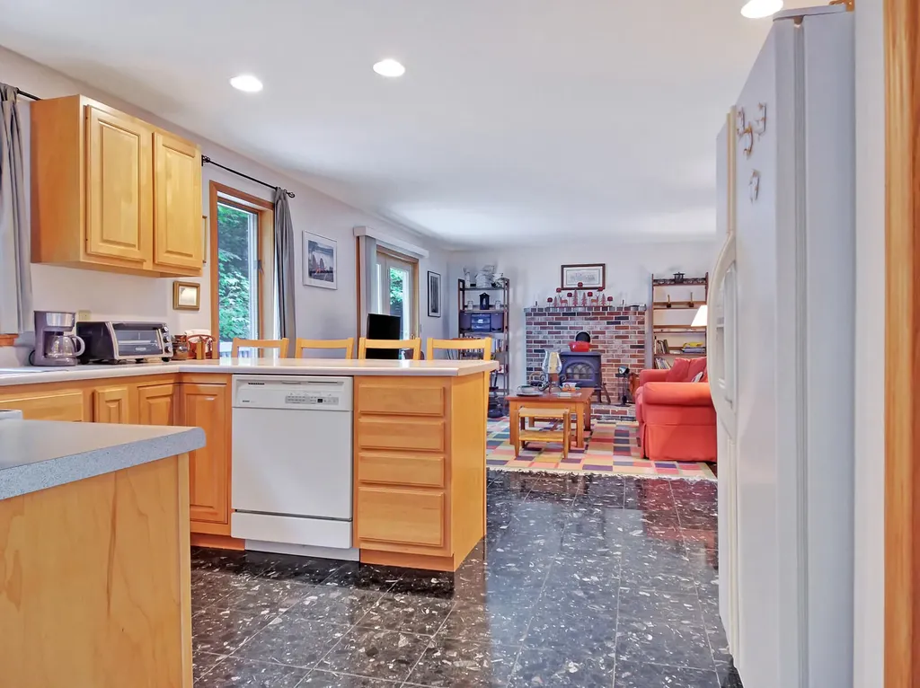 102 Chester Thwing Road Belgrade ME 04917