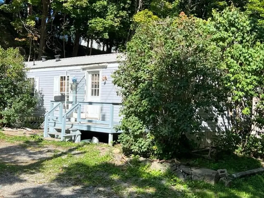 17 Sullivan Street Eastport ME 04631