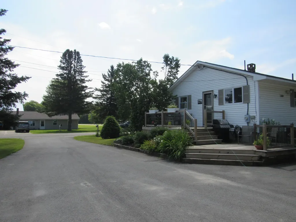 4 Oosoola Street Norridgewock ME 04957