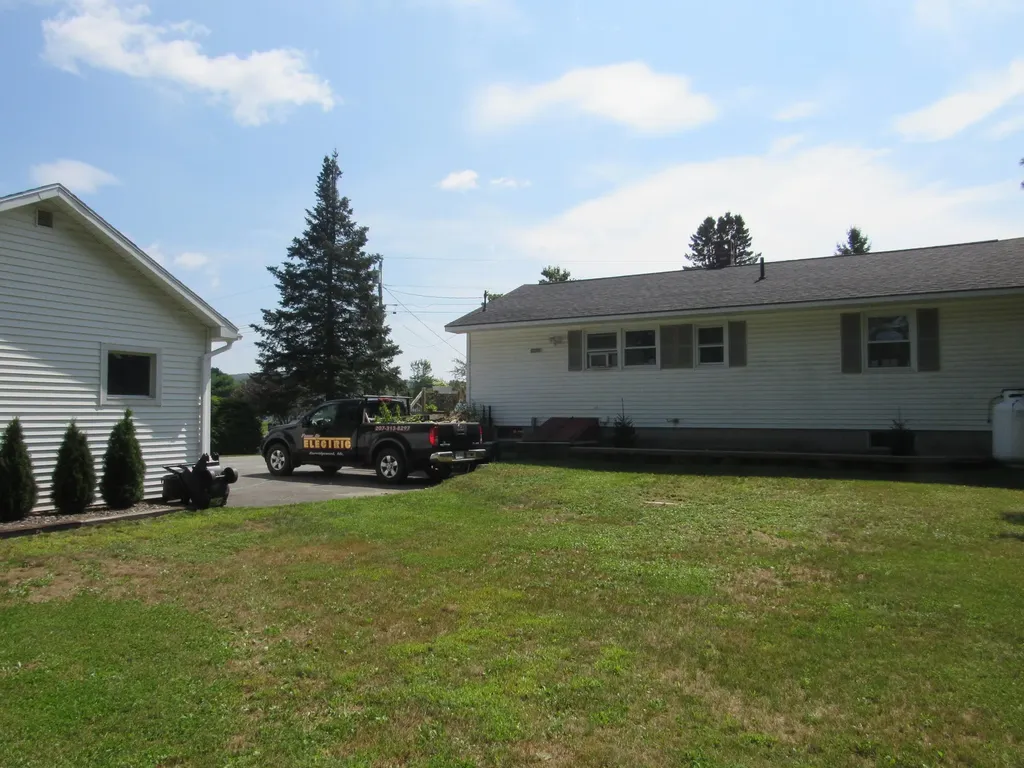 4 Oosoola Street Norridgewock ME 04957