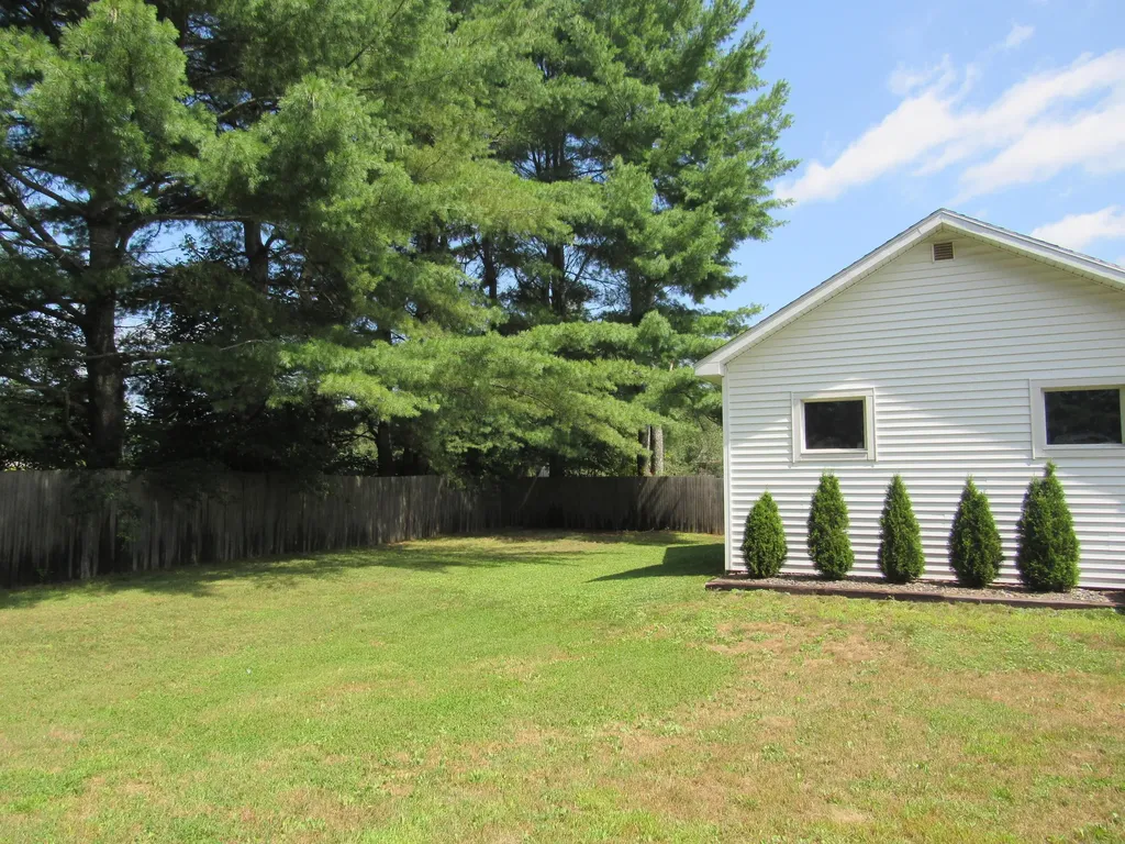 4 Oosoola Street Norridgewock ME 04957