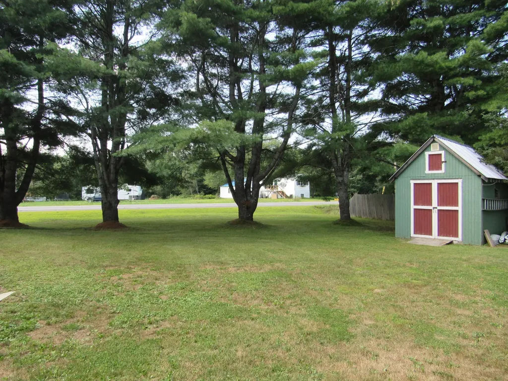 4 Oosoola Street Norridgewock ME 04957