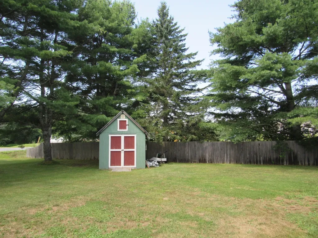 4 Oosoola Street Norridgewock ME 04957