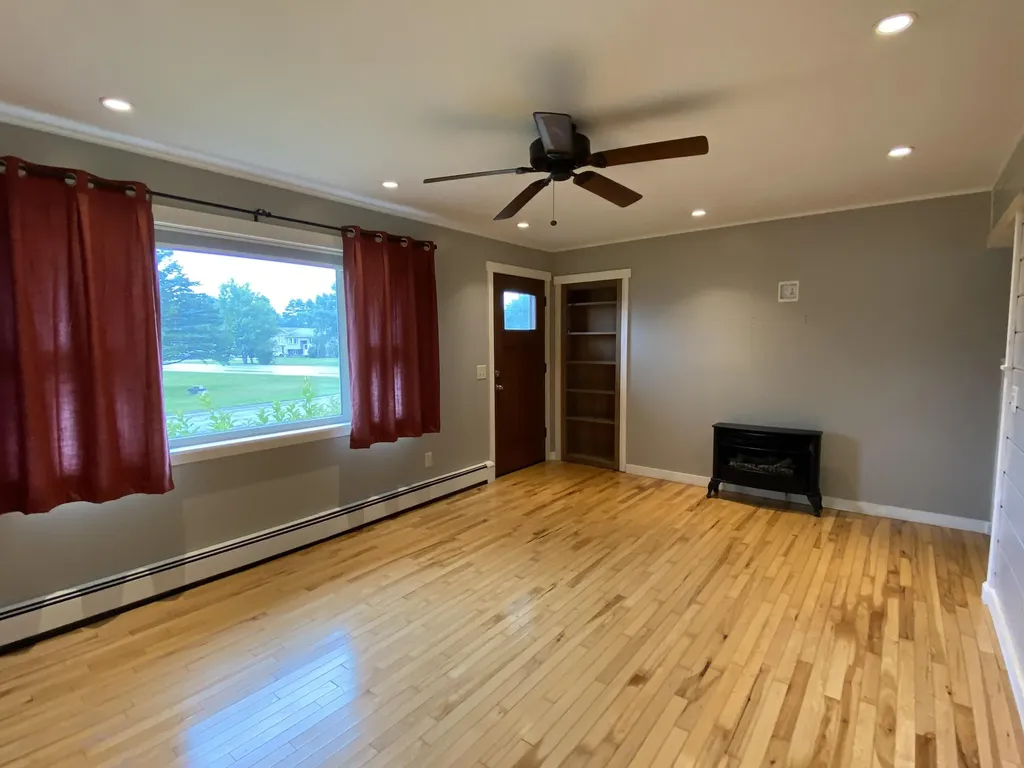 4 Oosoola Street Norridgewock ME 04957
