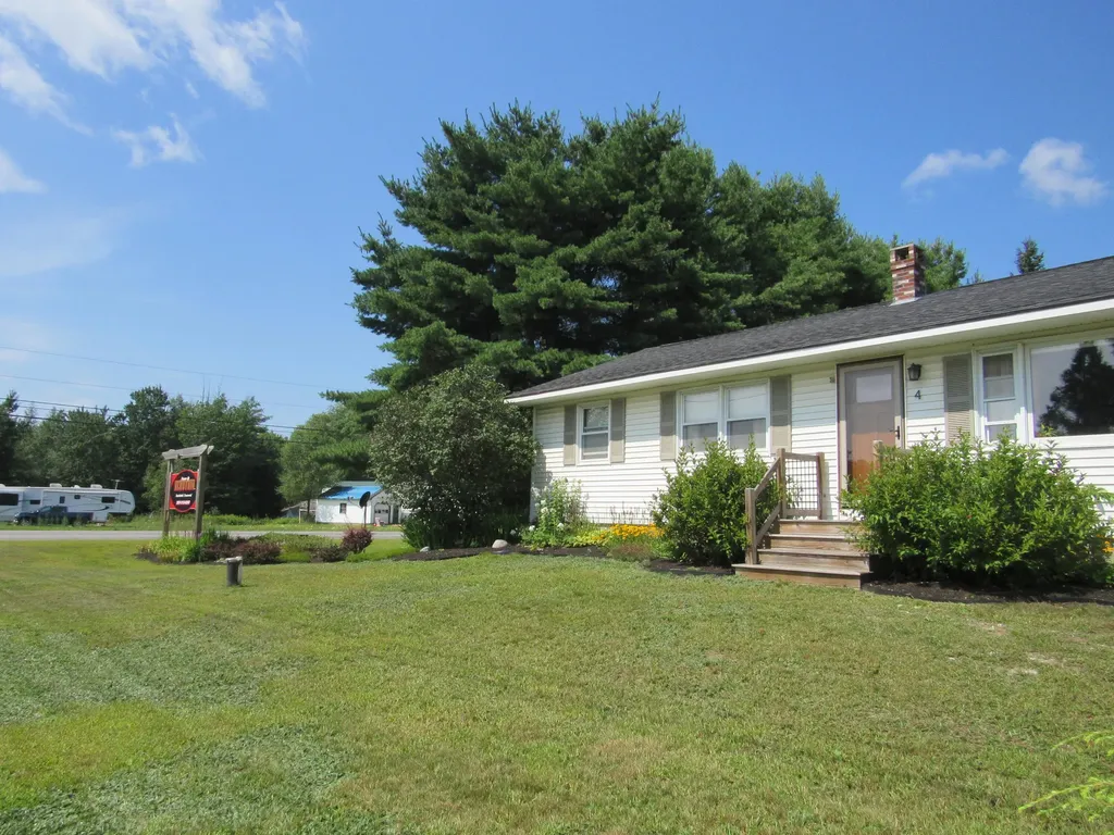 4 Oosoola Street Norridgewock ME 04957