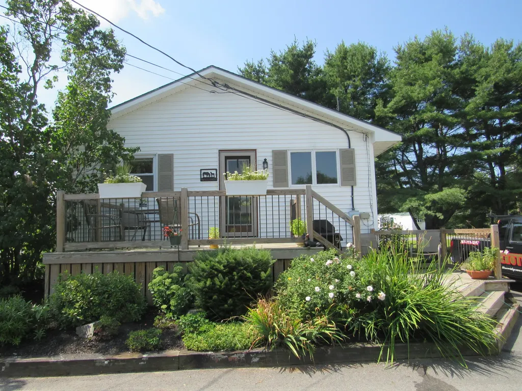 4 Oosoola Street Norridgewock ME 04957