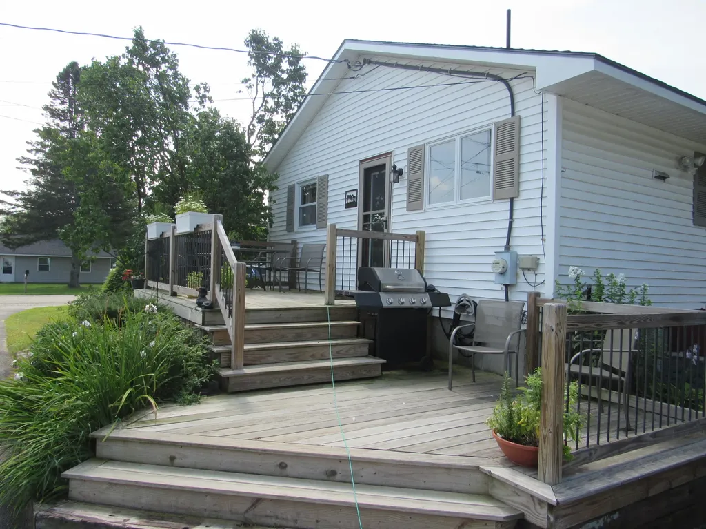 4 Oosoola Street Norridgewock ME 04957