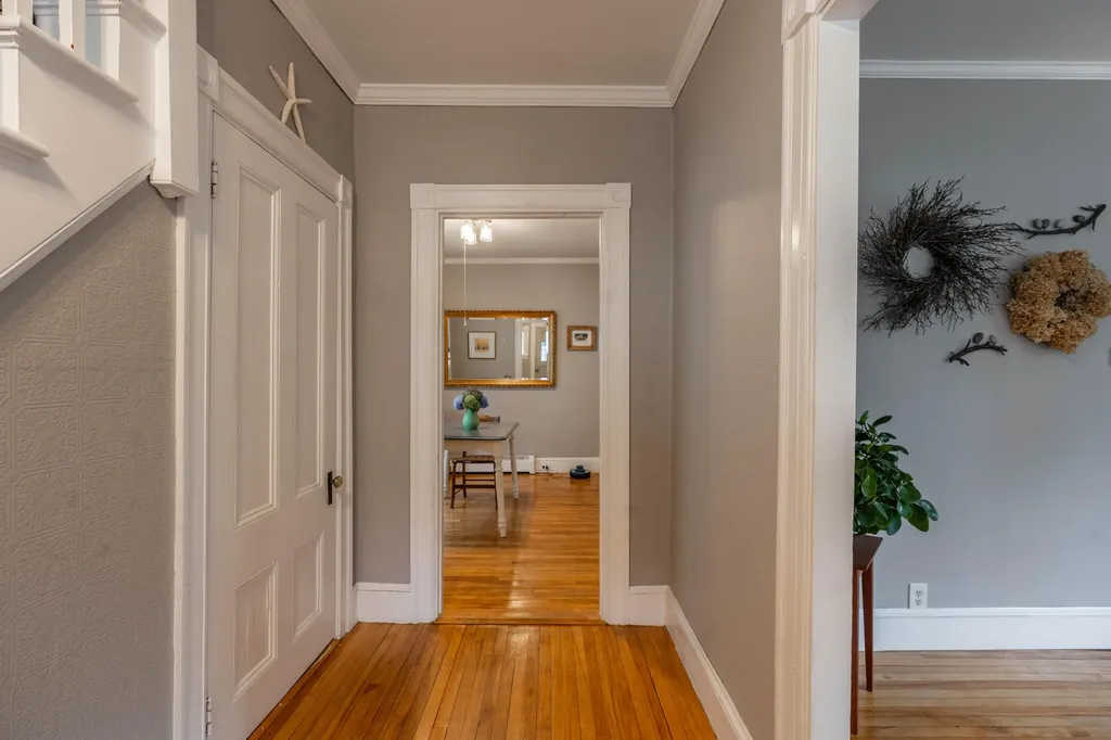 9 Alba Street Portland ME 04103