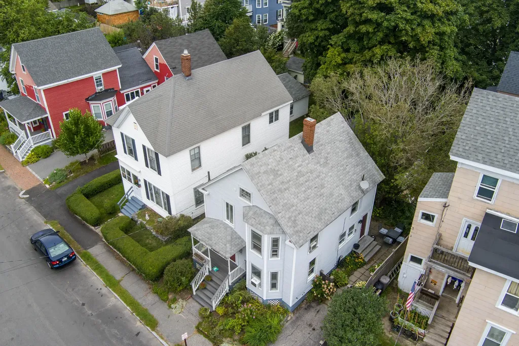 9 Alba Street Portland ME 04103