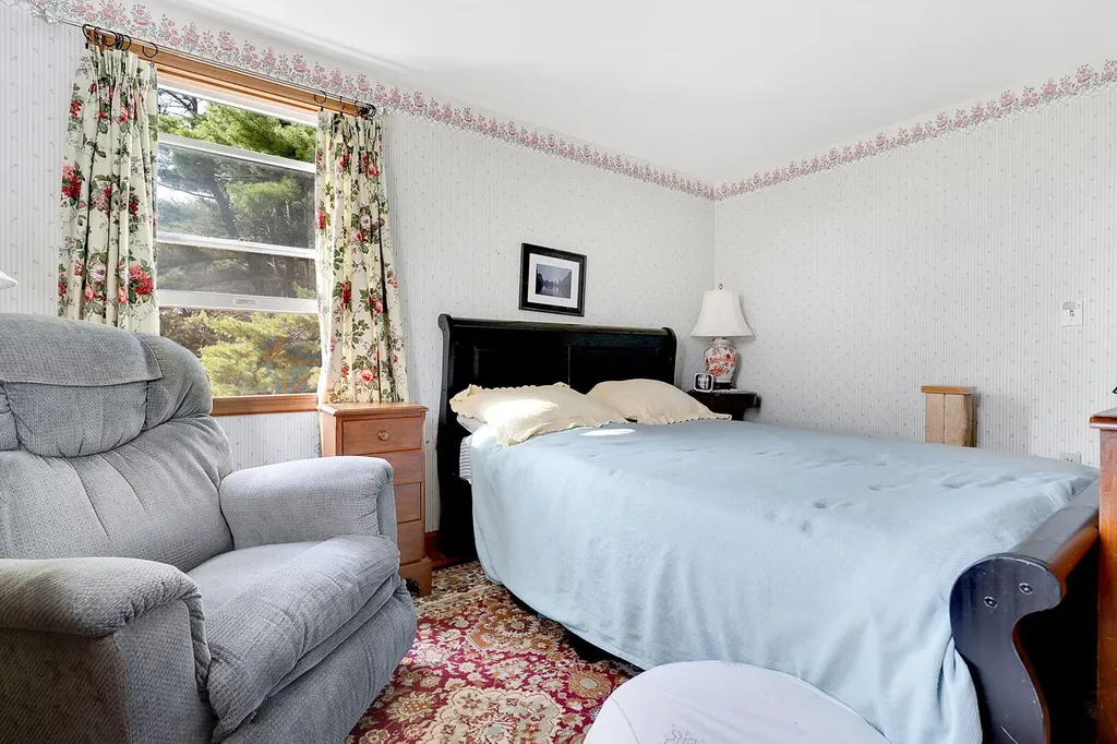 470 Mere Point Road Brunswick ME 04011