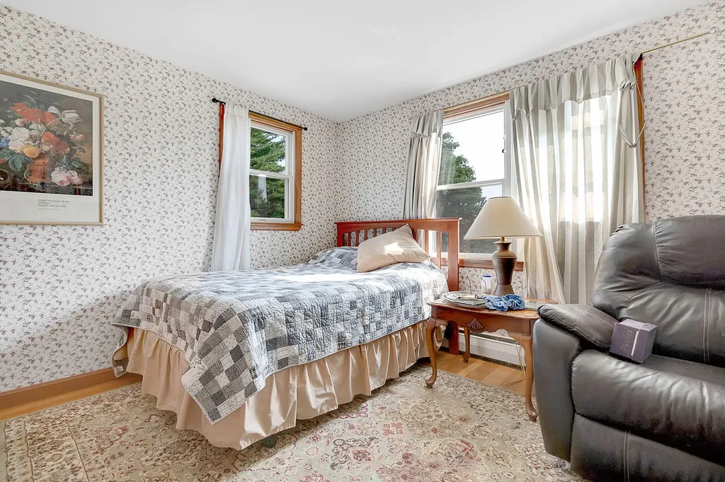 470 Mere Point Road Brunswick ME 04011
