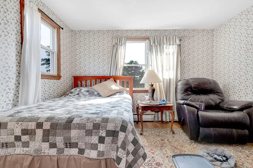 470 Mere Point Road Brunswick ME 04011