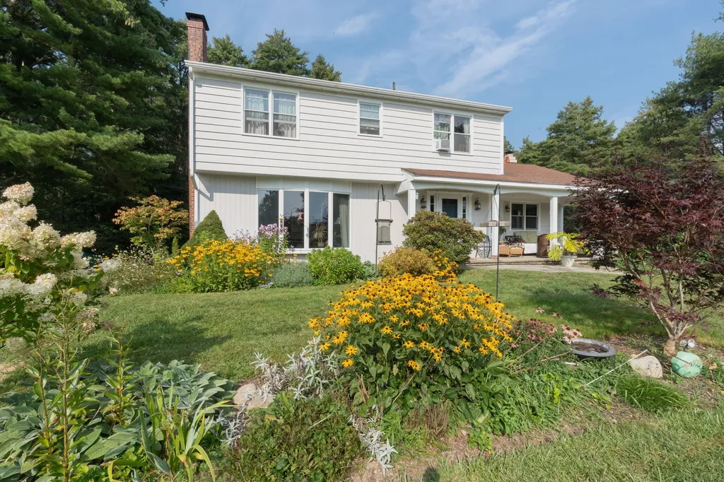 470 Mere Point Road Brunswick ME 04011