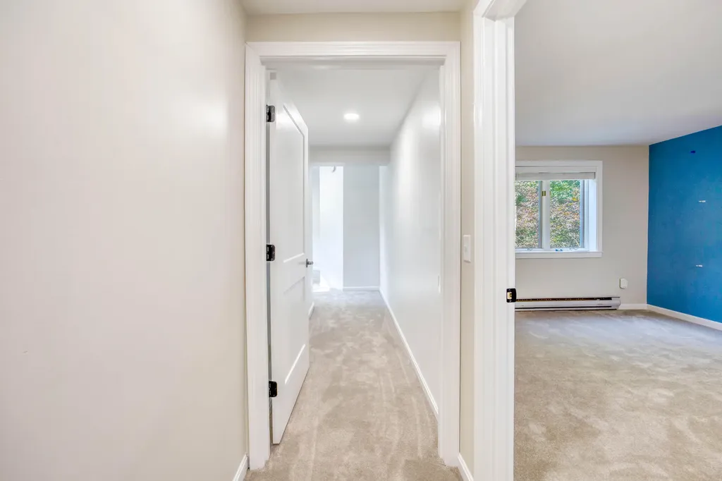 8 Cromwell Drive Orono ME 04473