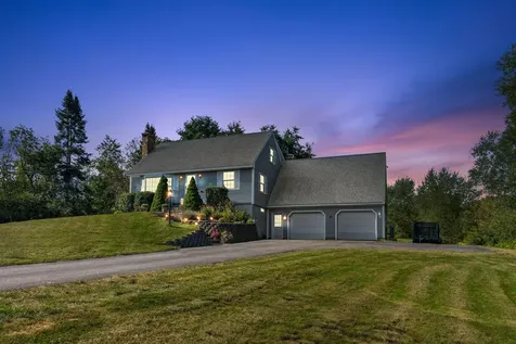 7 Louise Street Gorham ME 04038