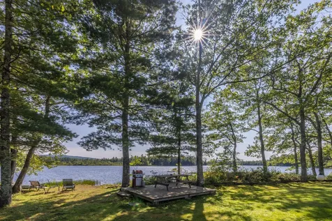 47 Brawn Road Lincolnville ME 04849