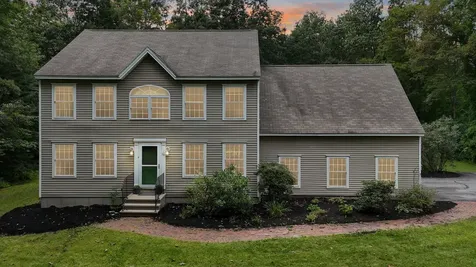 11 Sleepy Hollow Drive Gorham ME 04038