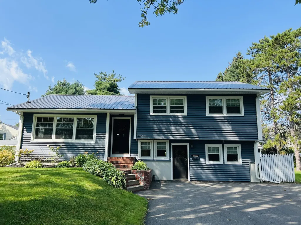 154 Clark Avenue Bangor ME 04401