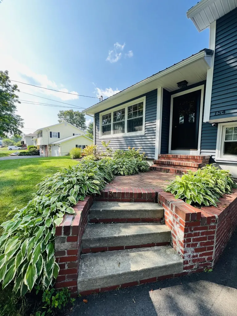 154 Clark Avenue Bangor ME 04401