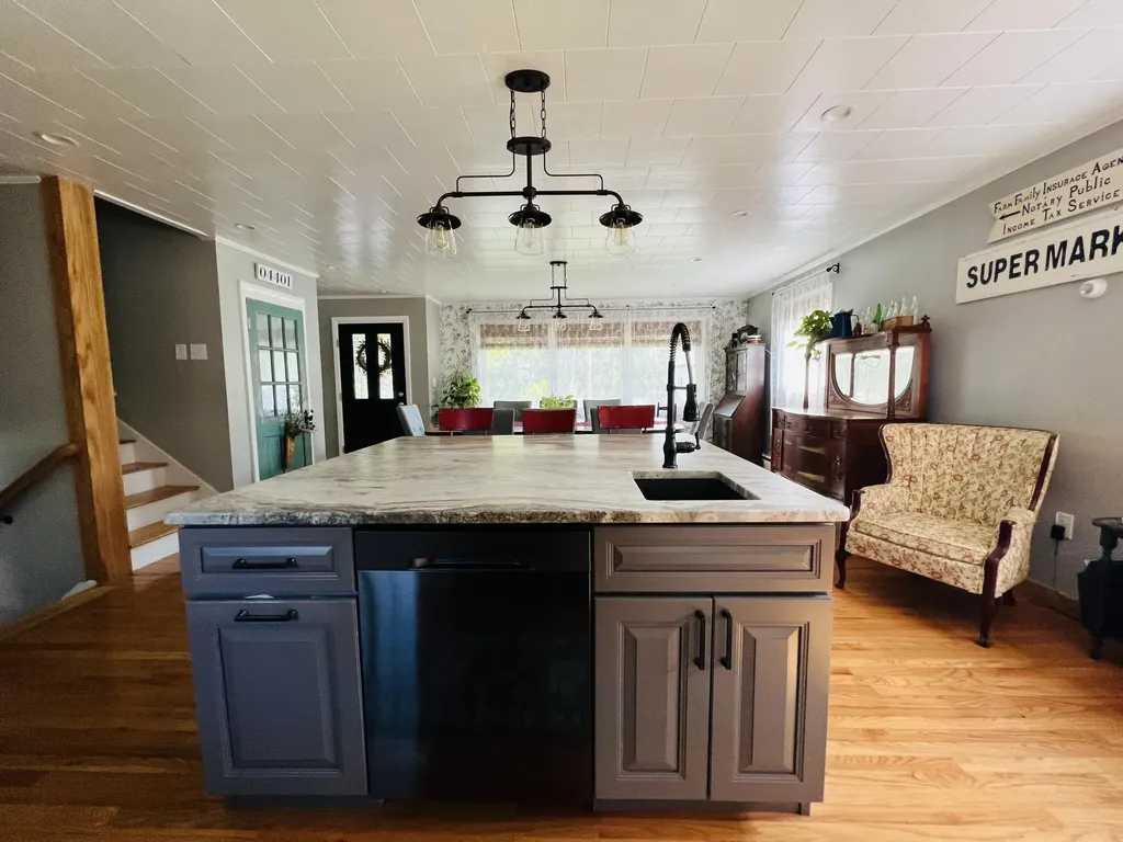 154 Clark Avenue Bangor ME 04401