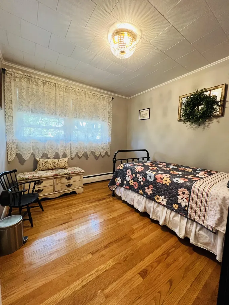 154 Clark Avenue Bangor ME 04401