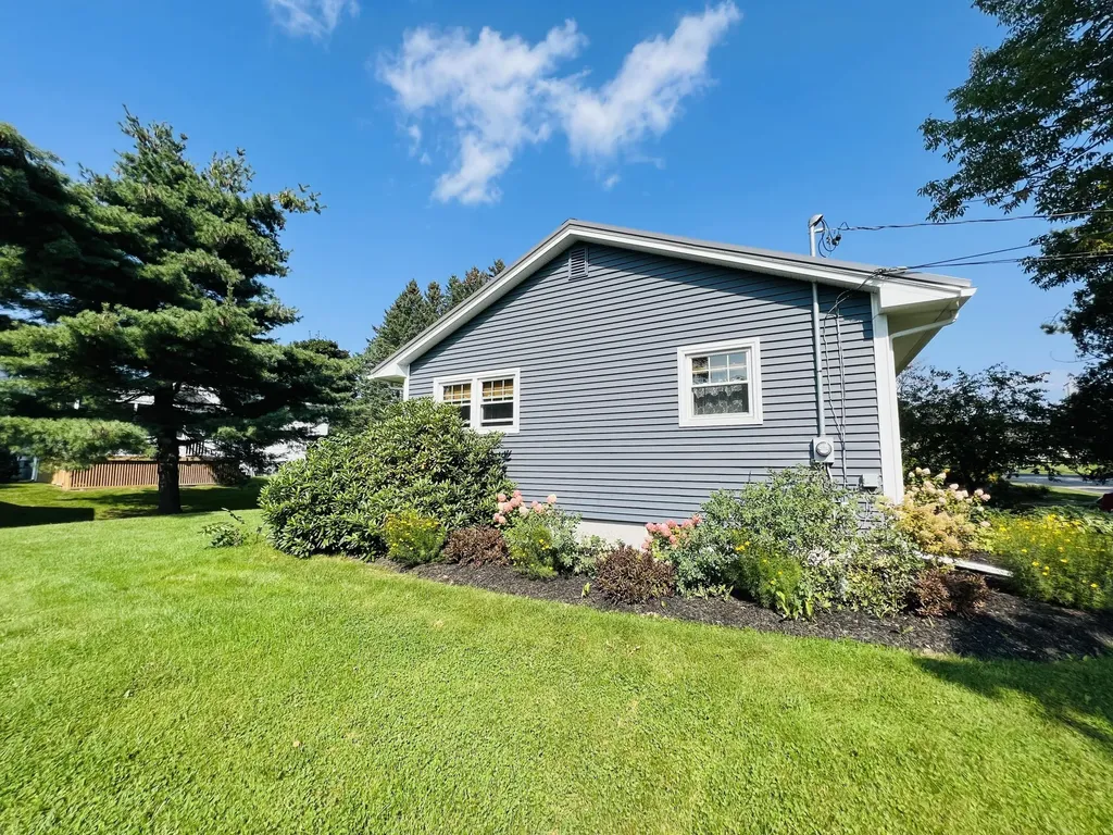 154 Clark Avenue Bangor ME 04401