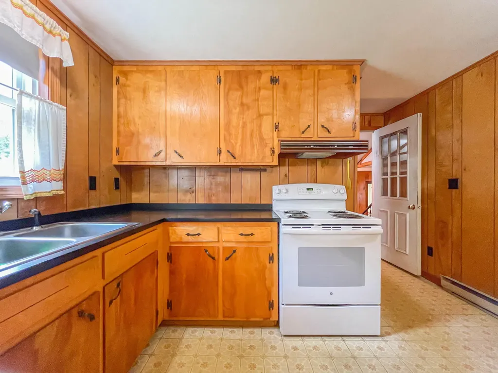 13 Garden Drive Hiram ME 04041