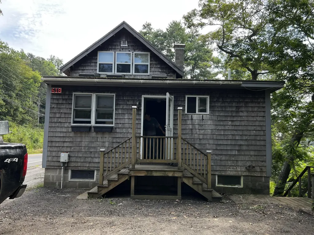 618 Gurnet Road Brunswick ME 04011