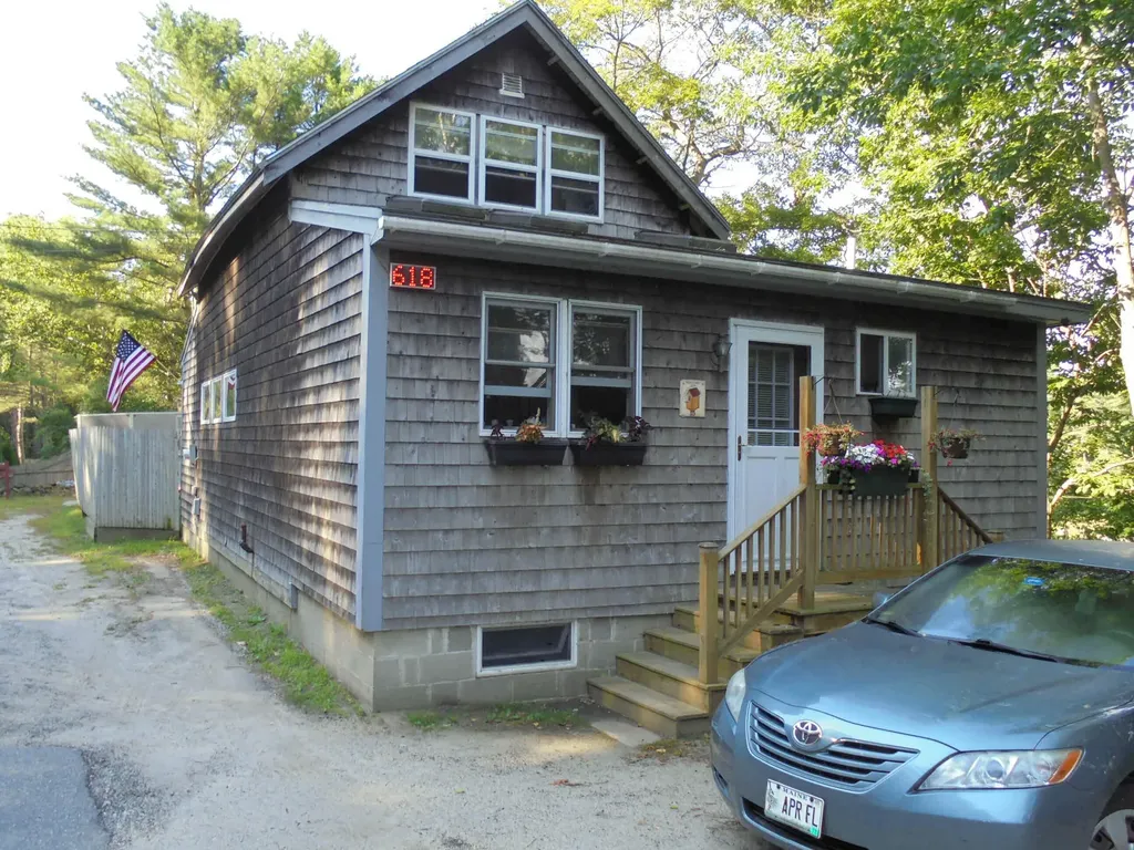 618 Gurnet Road Brunswick ME 04011