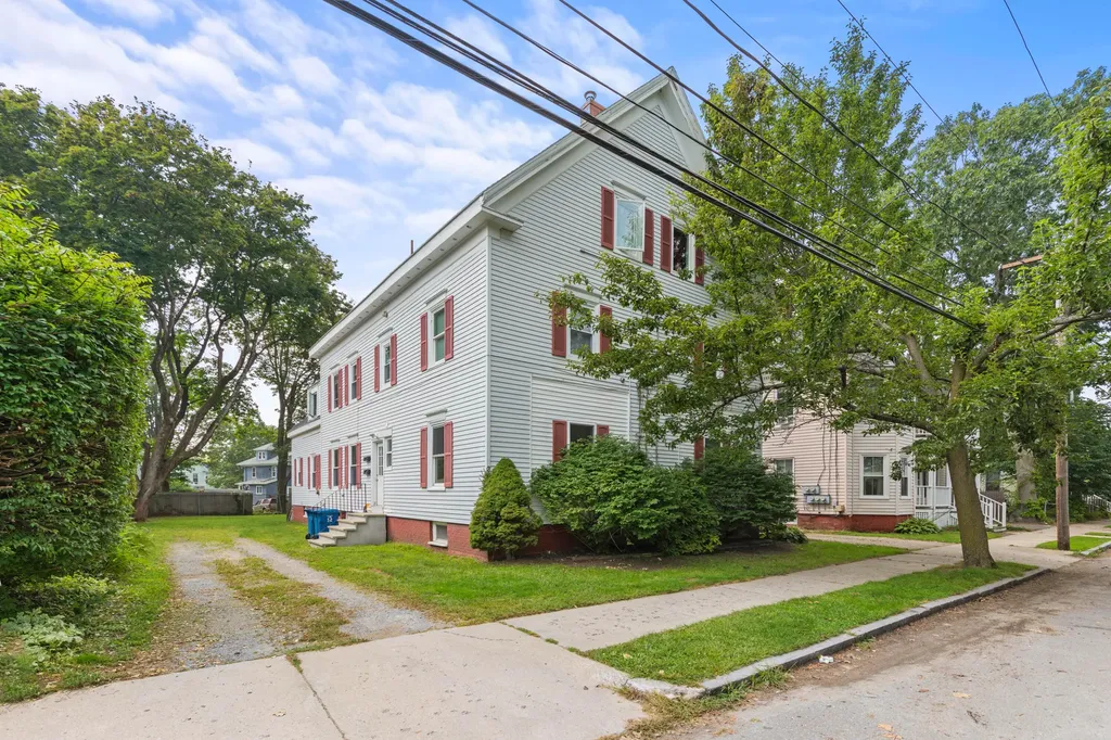 30 Brentwood Street Portland ME 04103