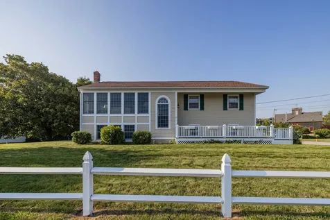 19 Bayberry Avenue Kennebunk ME 04043