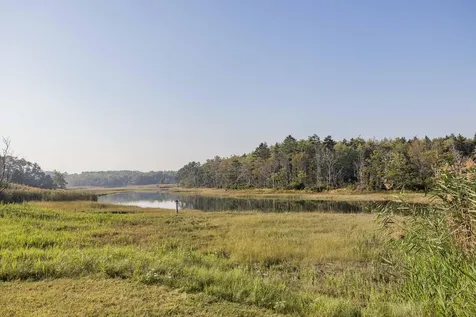 19 Bayberry Avenue Kennebunk ME 04043