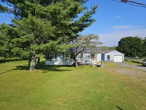 271 Estes Avenue Palmyra ME 04965
