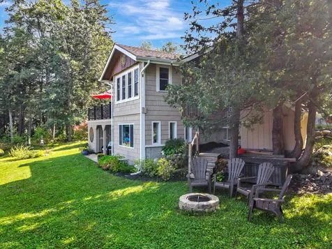223 Cedar Village Place Oakland ME 04963