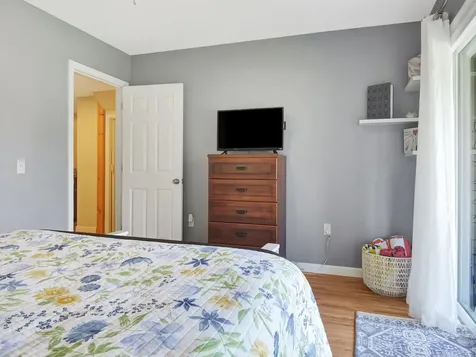 223 Cedar Village Place Oakland ME 04963