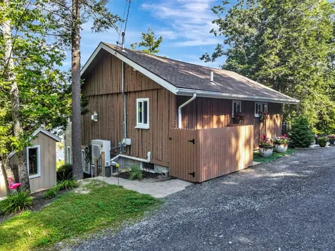 223 Cedar Village Place Oakland ME 04963