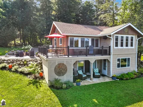 223 Cedar Village Place Oakland ME 04963