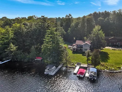 223 Cedar Village Place Oakland ME 04963