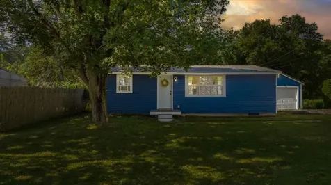 9 Sterling Road Auburn ME 04210