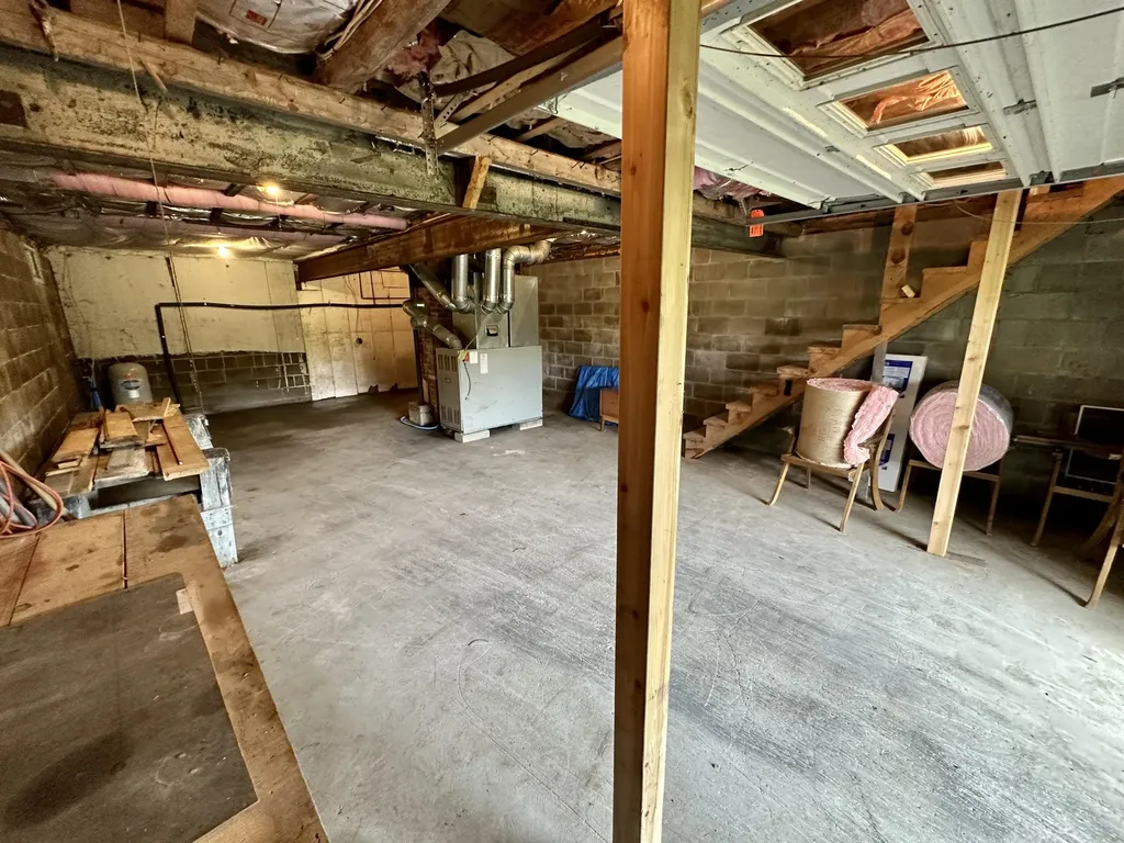 235 Jackman Road Rockwood T1 R1 Nbkp ME 04478