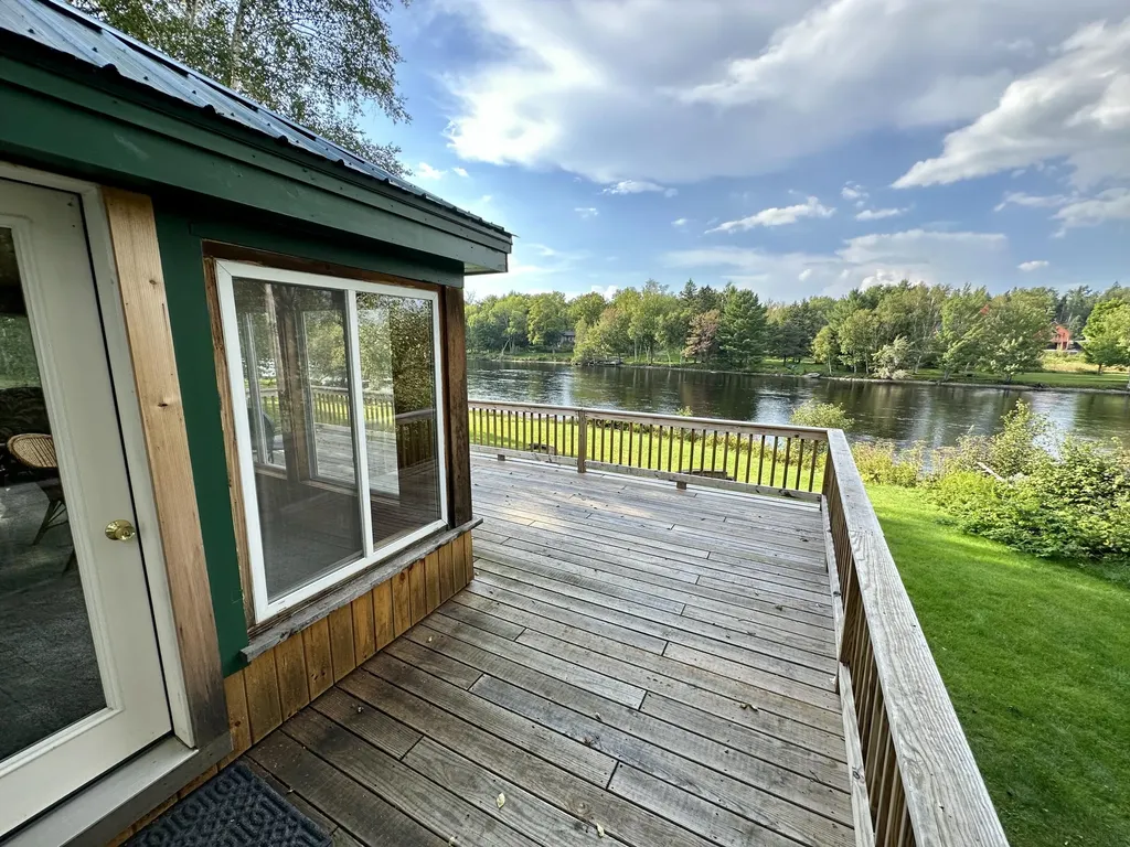 235 Jackman Road Rockwood T1 R1 Nbkp ME 04478