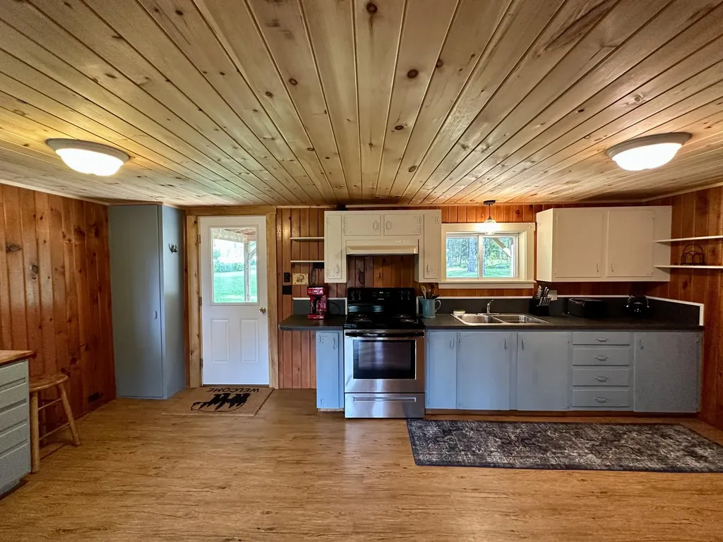 235 Jackman Road Rockwood T1 R1 Nbkp ME 04478