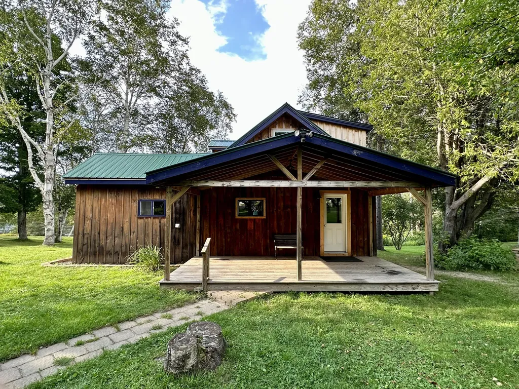 235 Jackman Road Rockwood T1 R1 Nbkp ME 04478