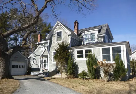 18 Old Mill Road Falmouth ME 04105