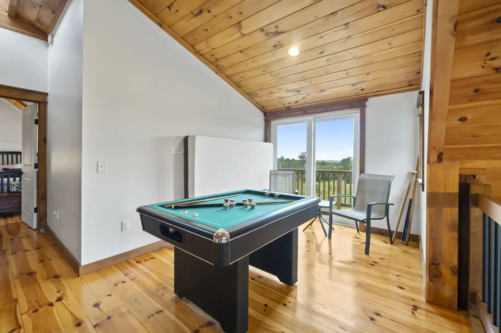 602 Woodman Hill Road Minot ME 04258