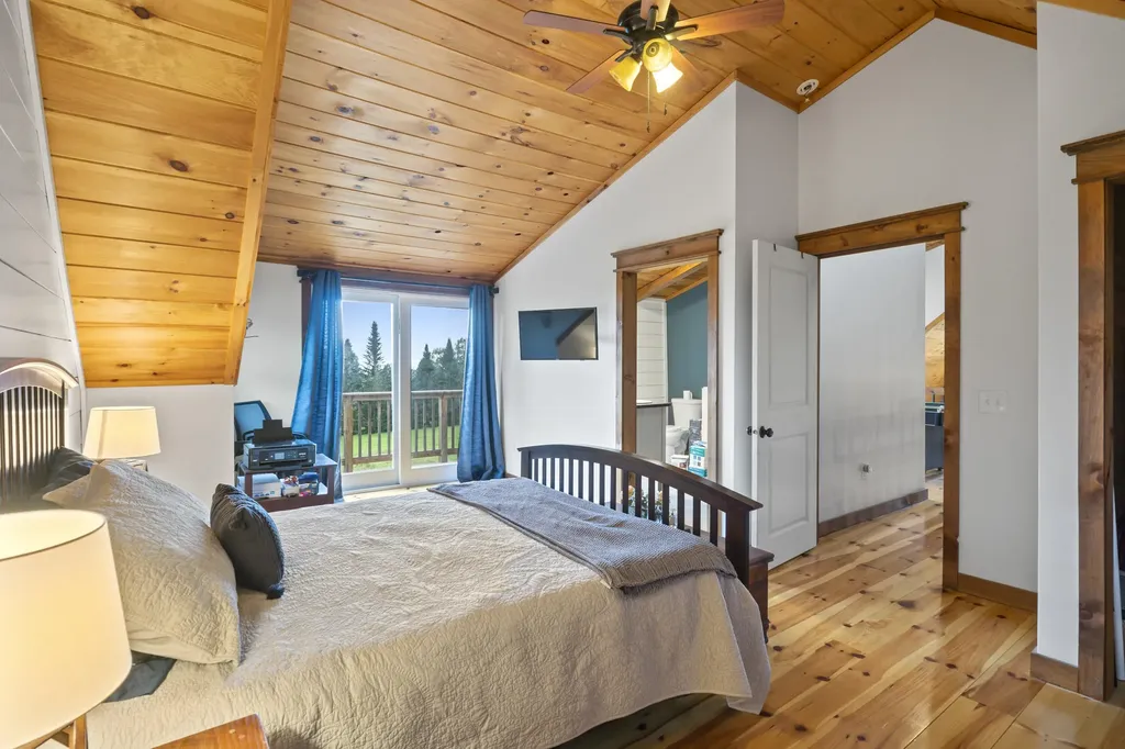 602 Woodman Hill Road Minot ME 04258