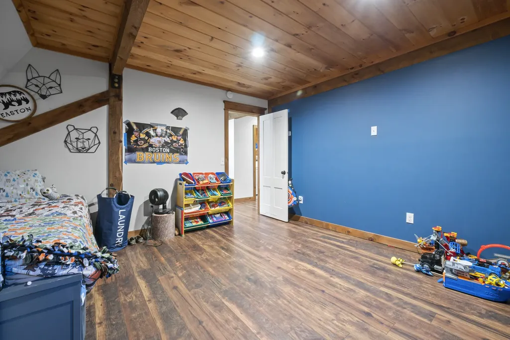 602 Woodman Hill Road Minot ME 04258